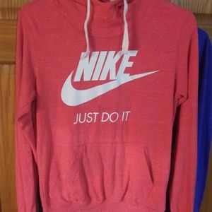 Nike Womens Small Shirt & Hoodie Pink Blue